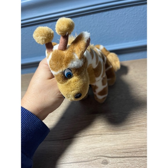 Dreamland Toys Other - Dreamland‎ Toys Giraffe Plush Stuffed Animal Toy Kids Collectible